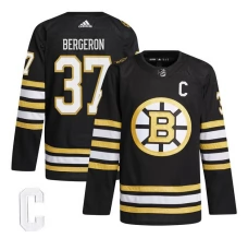 Miesten Boston Bruins Patrice Bergeron 37 Pelipaita Primegreen Captain Patch Musta Authentic Koti