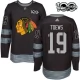 Miesten Chicago Blackhawks Jonathan Toews 19 Pelipaita 1917-2017 100th Anniversary Patch Musta Authentic
